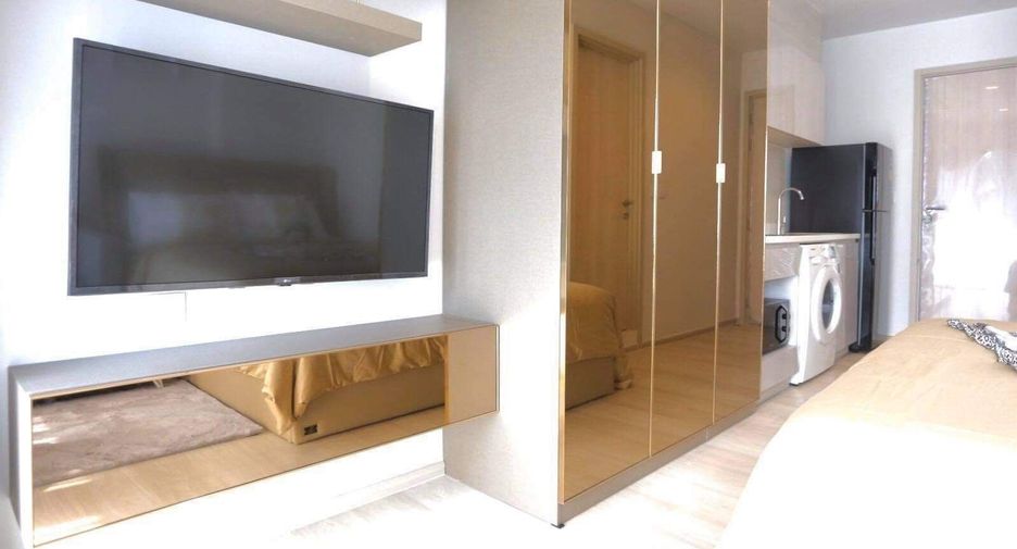 Wohnung zur Miete mit 1 Zimmer in Pathum Wan, Bangkok