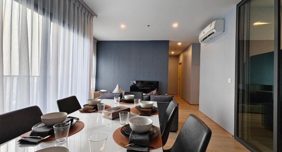 For rent 2 bedrooms condo in Khlong Toei, Bangkok