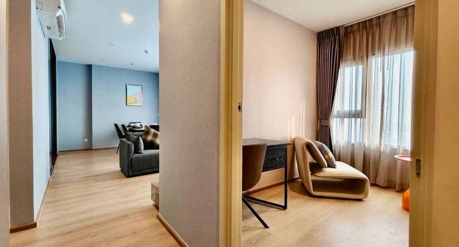 For rent 2 bedrooms condo in Khlong Toei, Bangkok