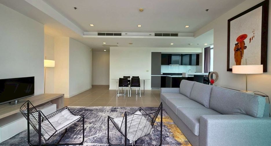 For rent 2 bedrooms condo in Sathon, Bangkok