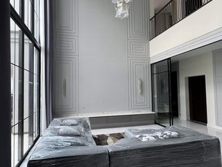 Haus zur Miete mit 5 Zimmer in Saphan Sung, Bangkok