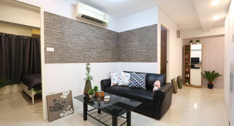 For rent 1 bed condo in Watthana, Bangkok
