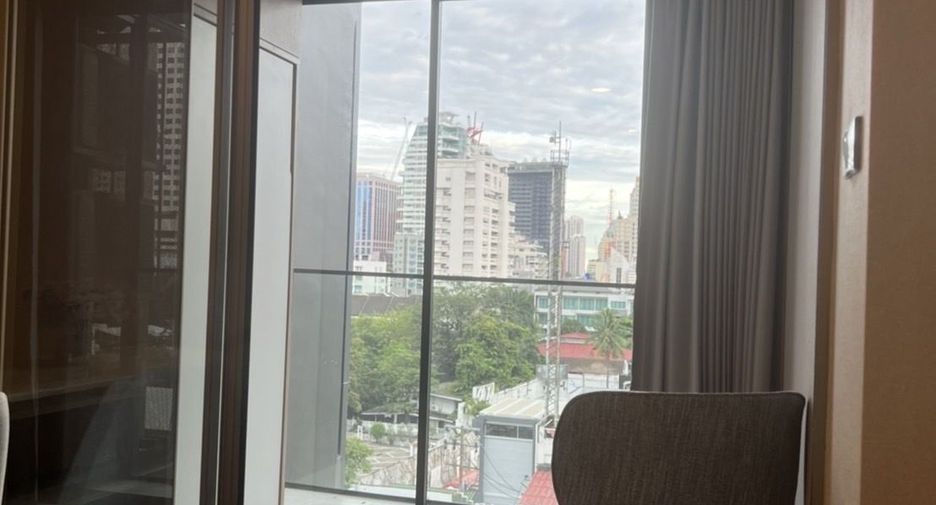 For rent 2 bedrooms condo in Watthana, Bangkok