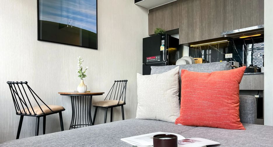 For rent 1 bed condo in Khlong Toei, Bangkok