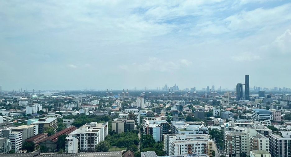 For rent 1 bed condo in Phra Khanong, Bangkok