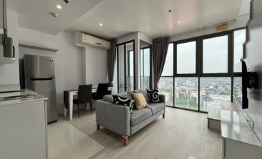 À louer 1 chambre condo à Phra Khanong, Bangkok
