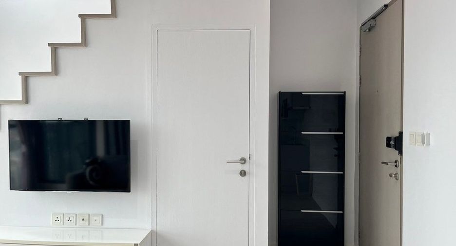 For rent 1 bed condo in Phra Khanong, Bangkok