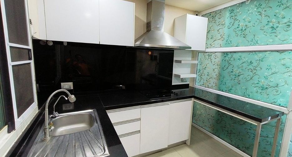 For rent 3 ベッドルーム condo in Bang Kho Laem, Bangkok