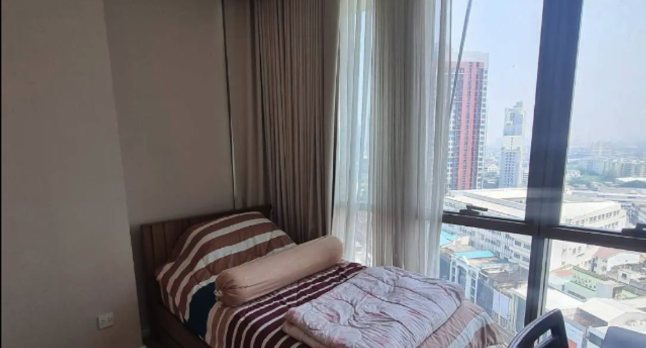 Condo en alquiler de 2 habitaciones en Khlong Toei, Bangkok