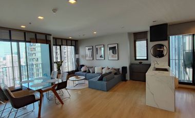 Condo en alquiler de 1 habitaciones en Huai Khwang, Bangkok