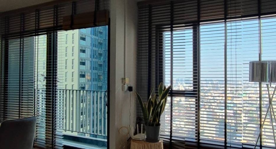 For rent 1 bed condo in Huai Khwang, Bangkok