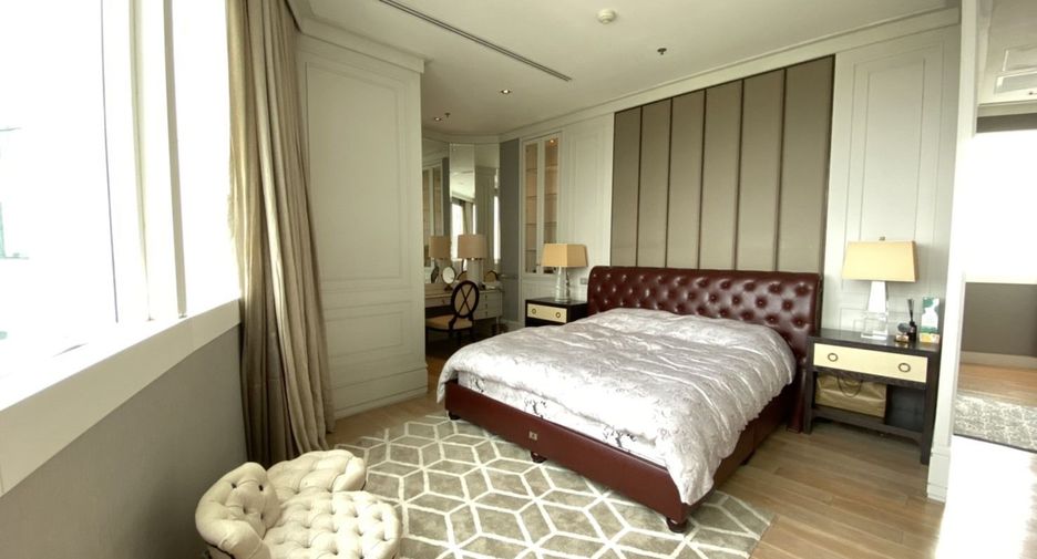 À louer 3 chambres condo à Khlong Toei, Bangkok
