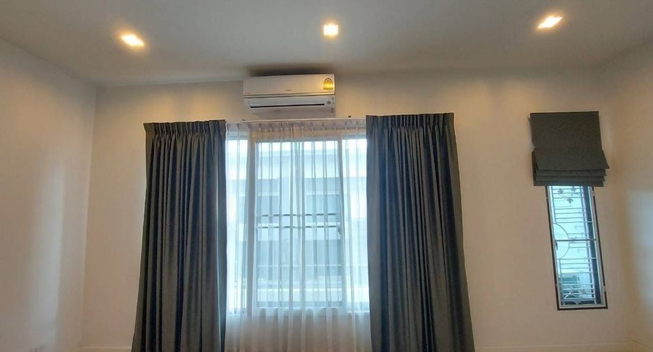 Аренда 3 спальни таунхаус в Bang Phli, Самутпракан