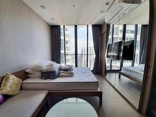 Condo en alquiler de estudio en Khlong Toei, Bangkok