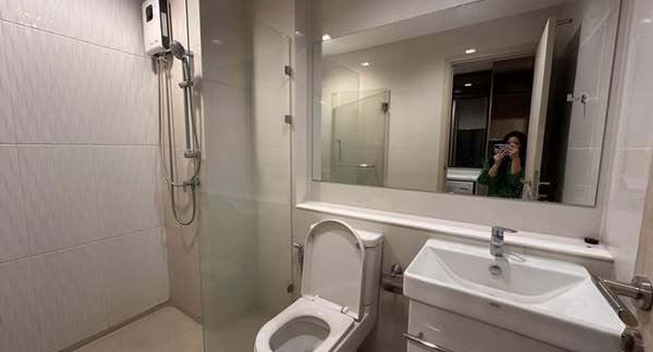 Wohnung zur Miete mit 1 Zimmer in Pathum Wan, Bangkok