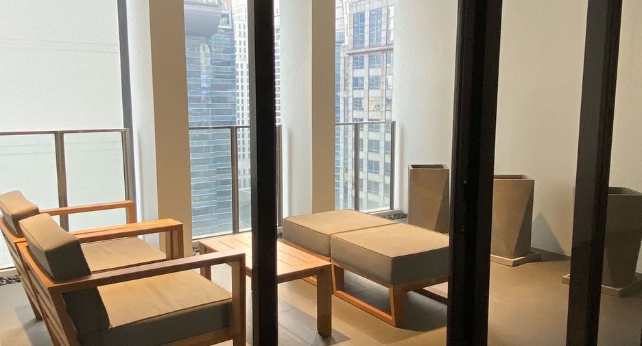 Condo en alquiler de 1 habitaciones en Pathum Wan, Bangkok