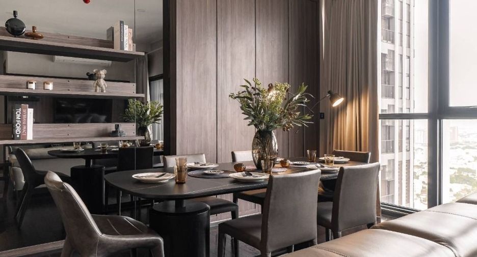 For rent 2 bedrooms condo in Watthana, Bangkok