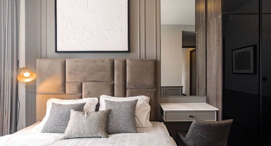 For rent 2 bedrooms condo in Watthana, Bangkok