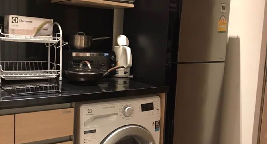 For rent 1 bed condo in Khlong Toei, Bangkok
