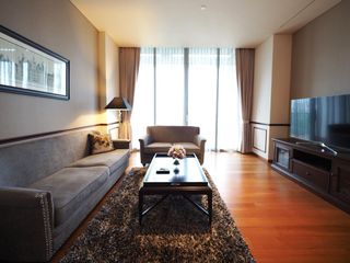 Condo en alquiler de 2 habitaciones en Sathon, Bangkok