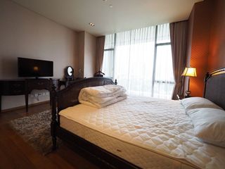 Condo en alquiler de 2 habitaciones en Sathon, Bangkok