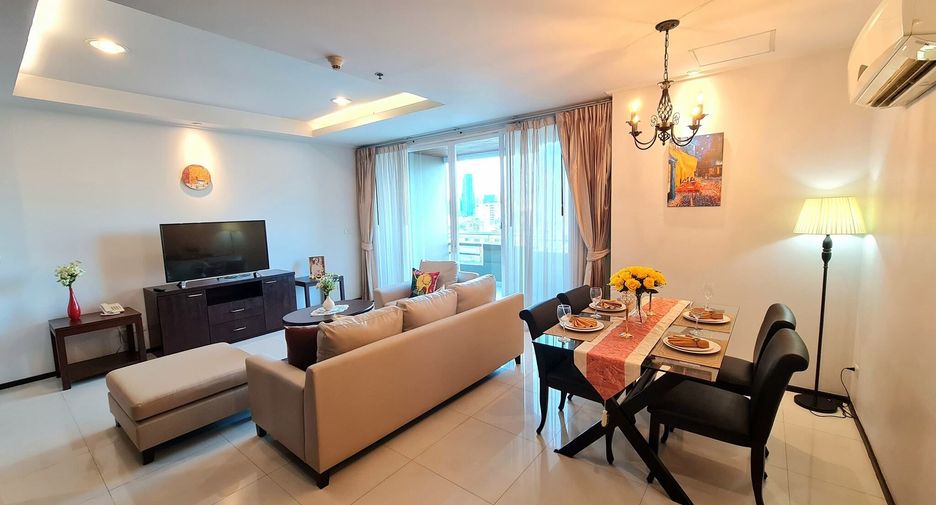 À louer 2 chambres condo à Watthana, Bangkok