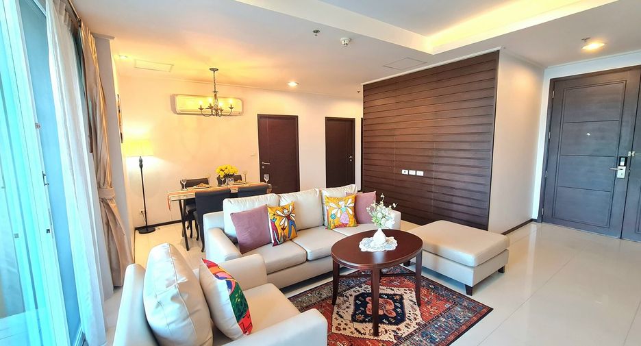 À louer 2 chambres condo à Watthana, Bangkok