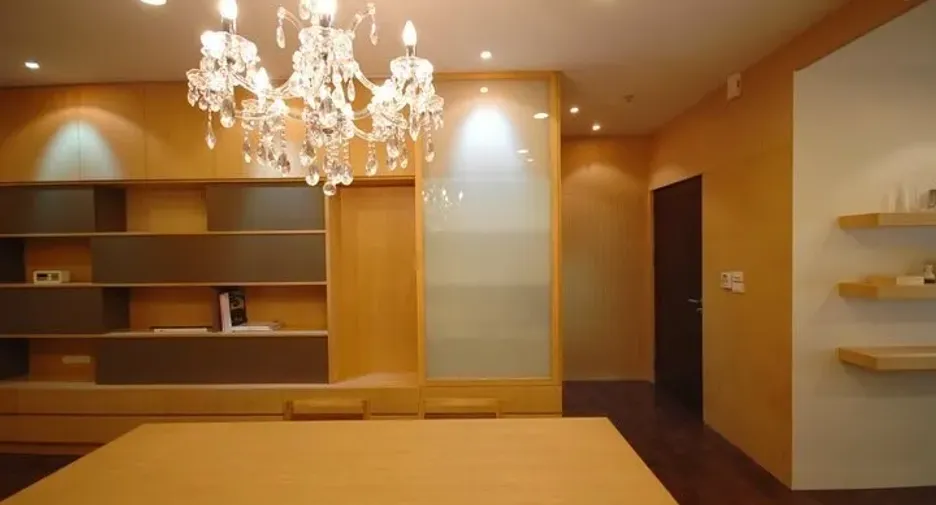 Wohnung zur Miete mit 2 Zimmer in Watthana, Bangkok