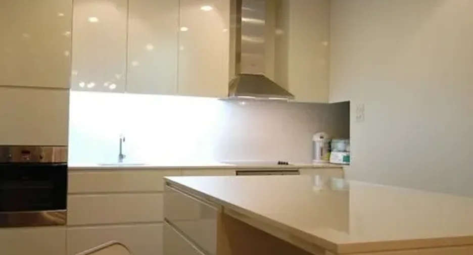 Wohnung zur Miete mit 2 Zimmer in Watthana, Bangkok