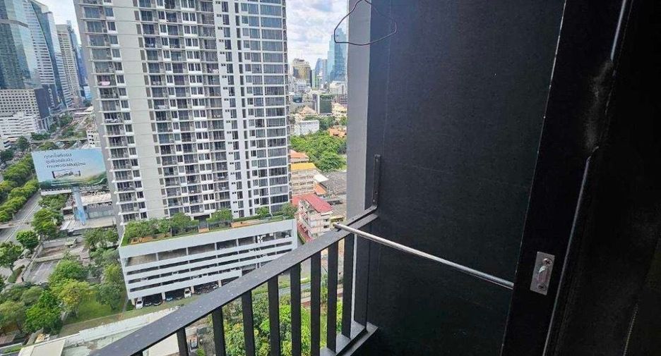 For rent 1 bed condo in Sathon, Bangkok