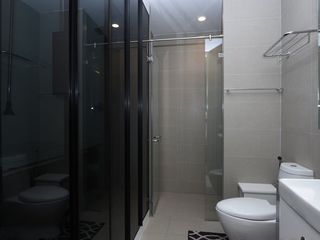 Аренда 1 кровать кондо в Патхум Щан, Бангкок