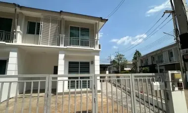 For sale 3 bedrooms townhouse in Mueang Chiang Mai, Chiang Mai