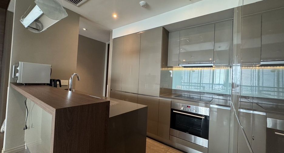 Wohnung zur Miete mit 2 Zimmer in Sathon, Bangkok