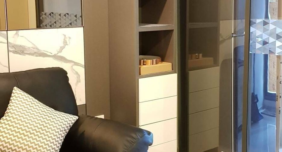 For rent 1 bed condo in Khlong Toei, Bangkok