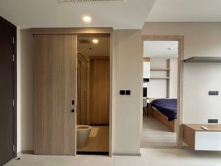For rent 1 bed condo in Pathum Wan, Bangkok