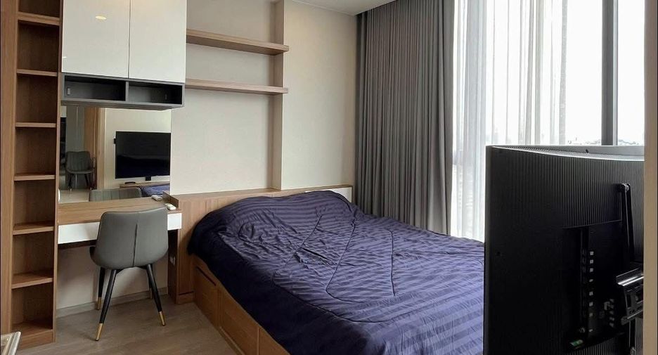 For rent 1 bed condo in Pathum Wan, Bangkok