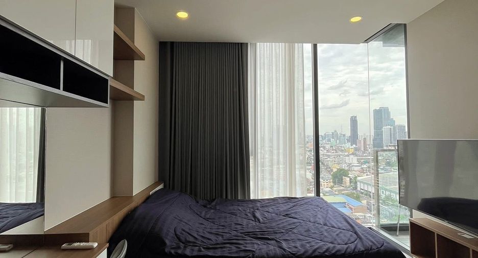 Wohnung zur Miete mit 1 Zimmer in Pathum Wan, Bangkok