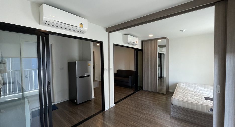 For rent 2 bedrooms condo in Khan Na Yao, Bangkok