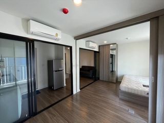 For rent 2 bedrooms condo in Khan Na Yao, Bangkok