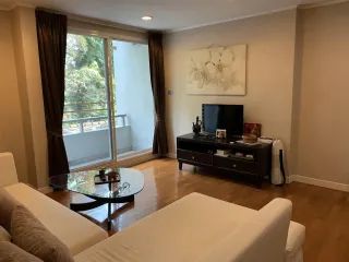 For rent 2 bedrooms condo in Pathum Wan, Bangkok