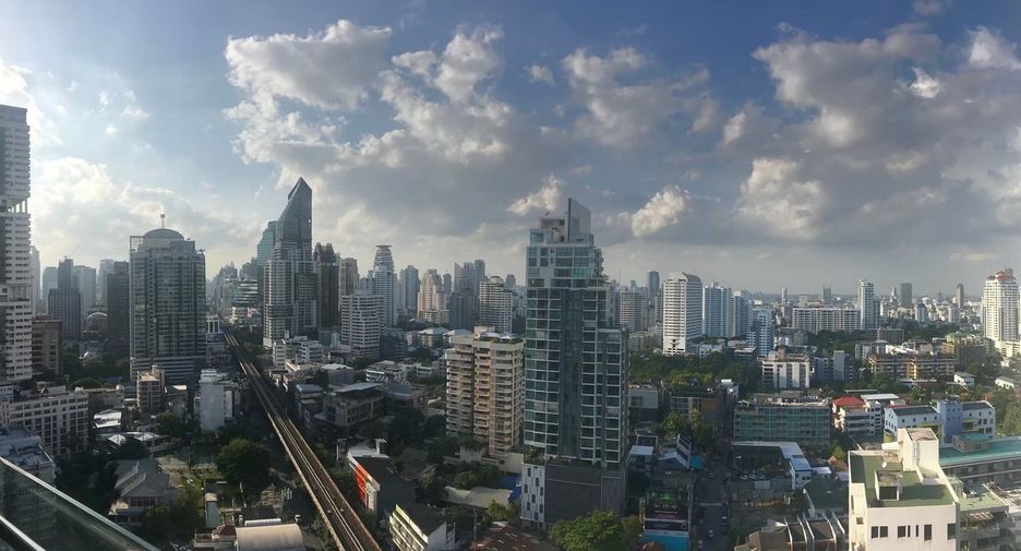 Condo en alquiler de 1 habitaciones en Khlong Toei, Bangkok