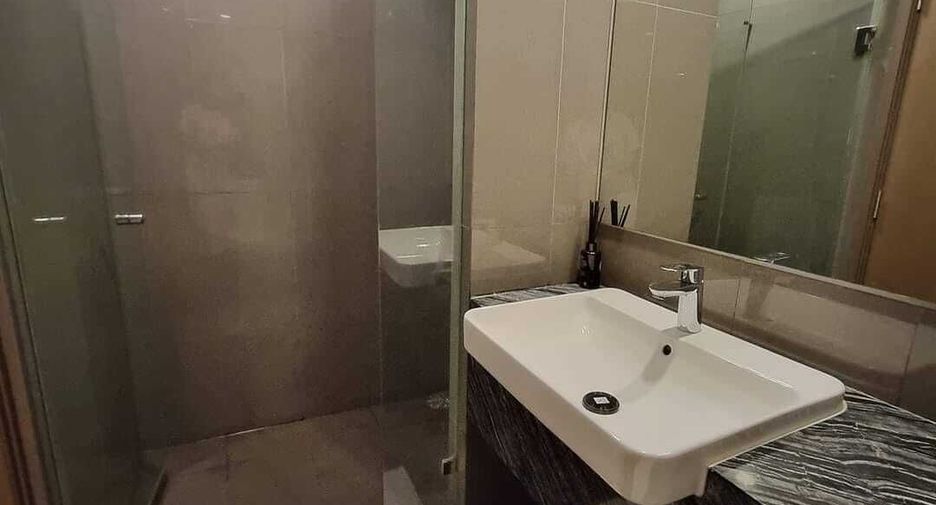 For rent 1 bed condo in Bang Rak, Bangkok