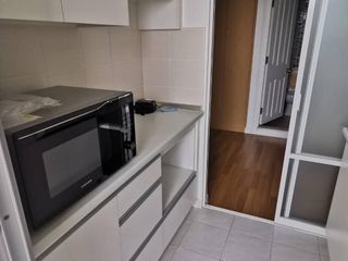 Condo en alquiler de 1 habitaciones en Huai Khwang, Bangkok