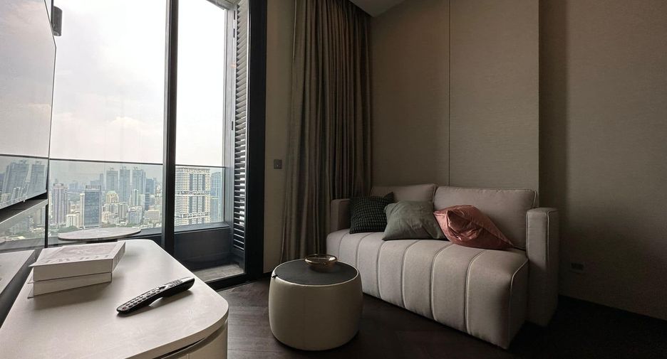 For rent 1 bed condo in Khlong Toei, Bangkok
