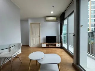 For rent 1 bed condo in Phaya Thai, Bangkok