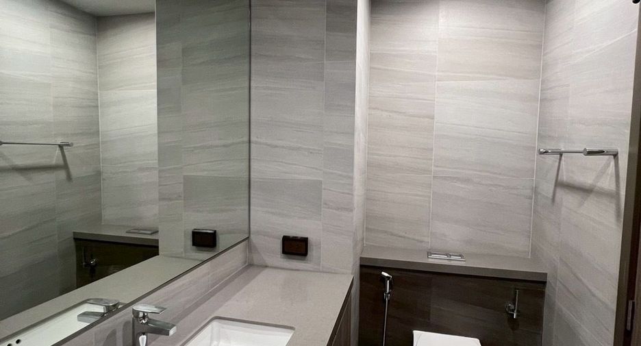 For rent 2 bedrooms condo in Bang Phli, Samut Prakan