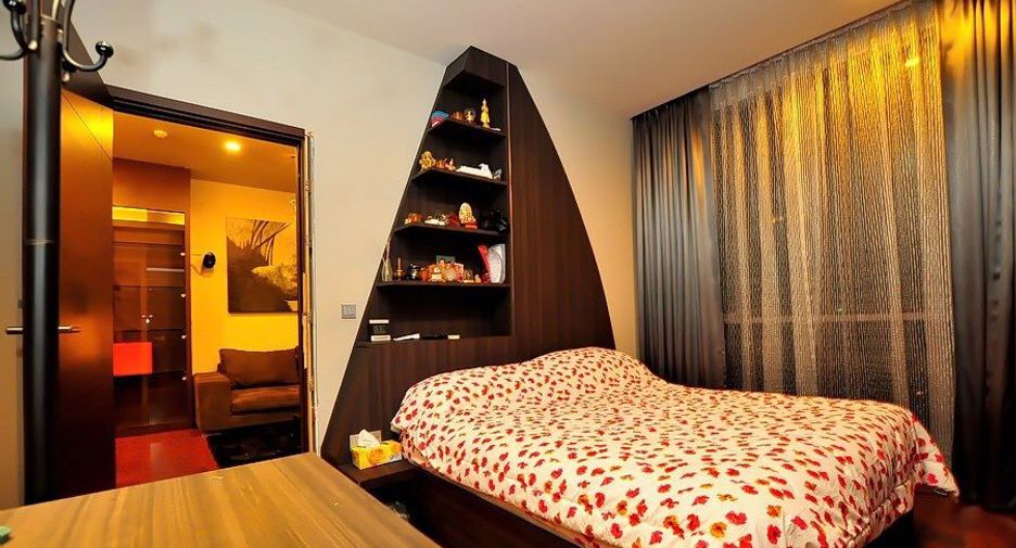 For rent 1 bed condo in Watthana, Bangkok