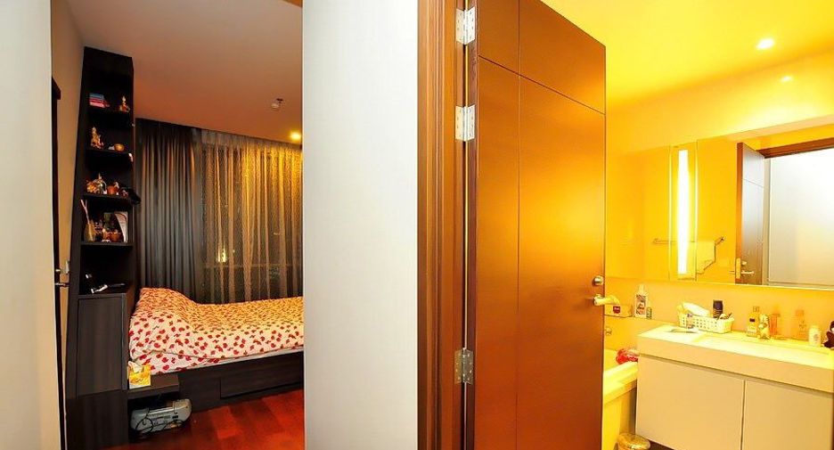 For rent 1 bed condo in Watthana, Bangkok