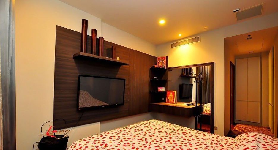 For rent 1 bed condo in Watthana, Bangkok