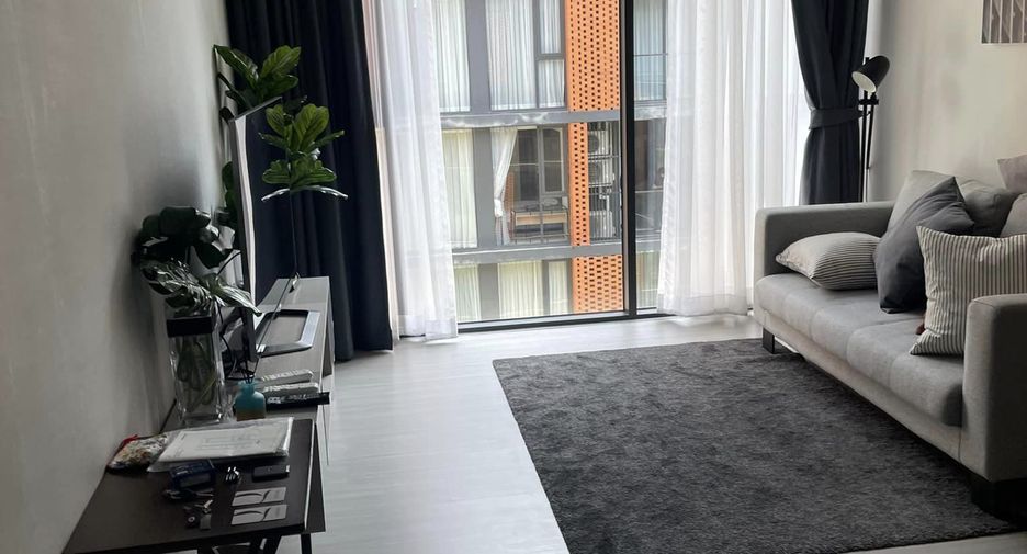 For rent 1 bed condo in Khlong Toei, Bangkok